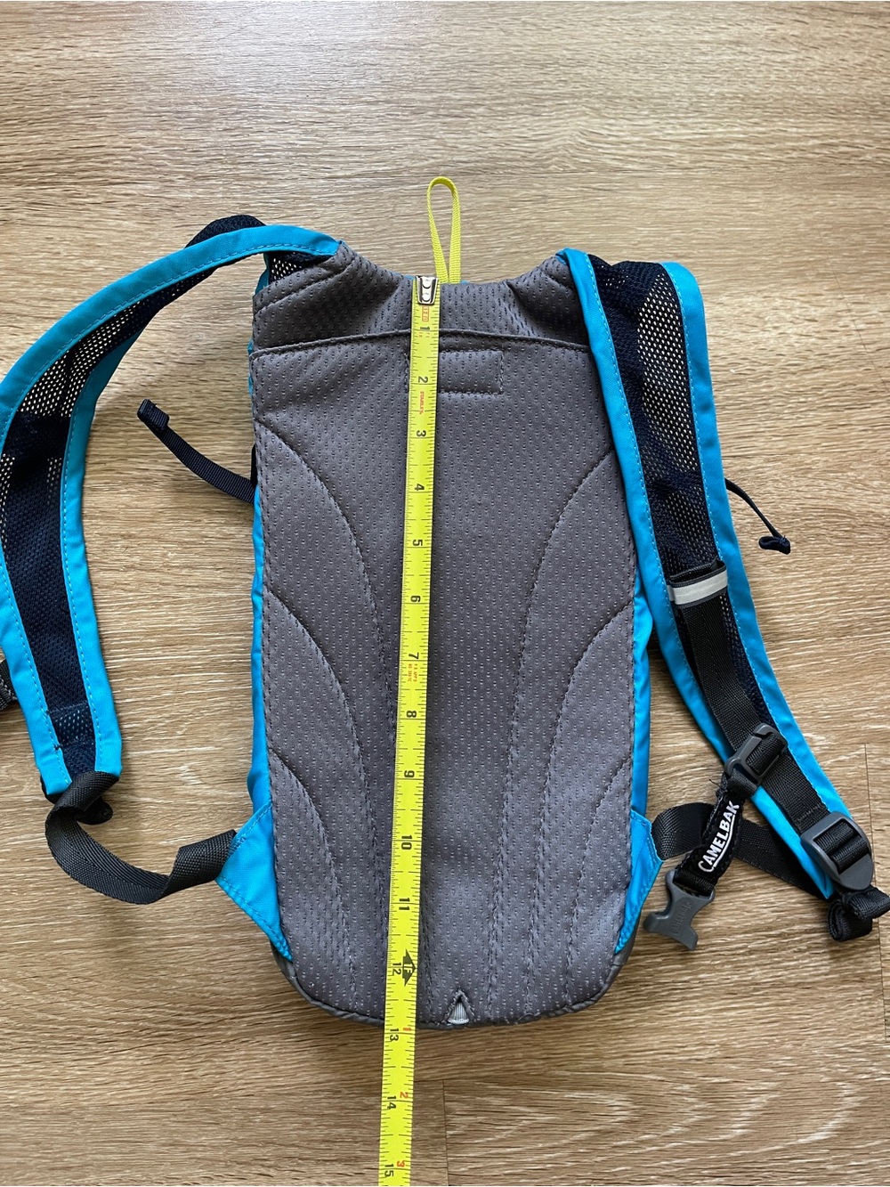CamelBak Mini M.U.L.E. - Picture 2 of 4